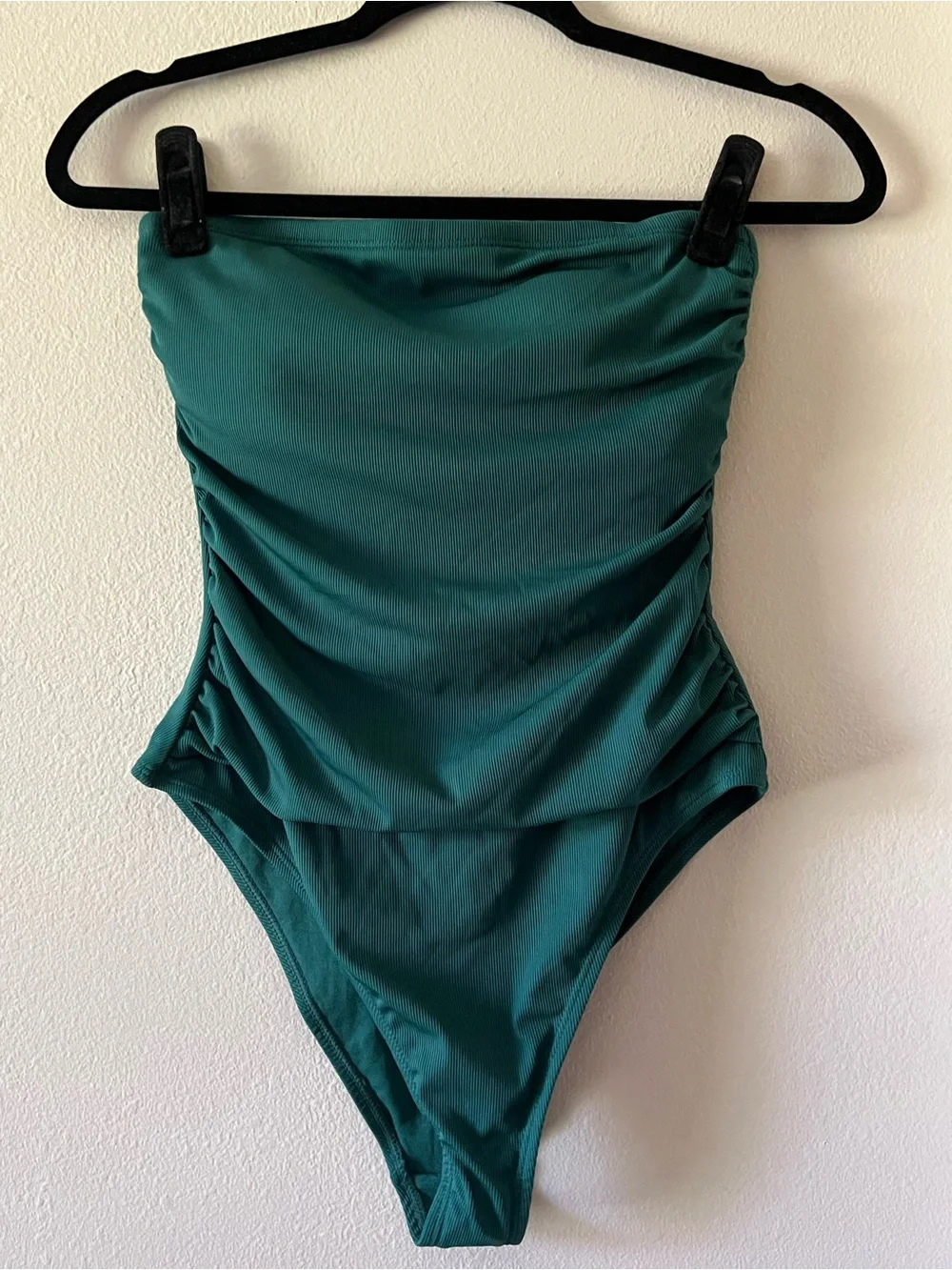 Shade & Shore Women's High Leg Bandeau One Piece Swimsuit